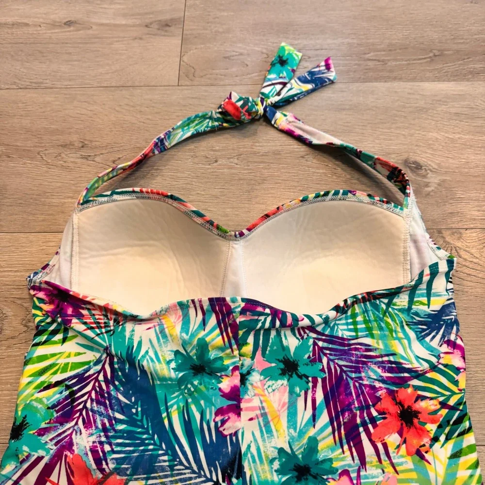 Catalina Swim Size 16-18 XLarge Tropical Floral Print Halter One Piece Swimsuit‎